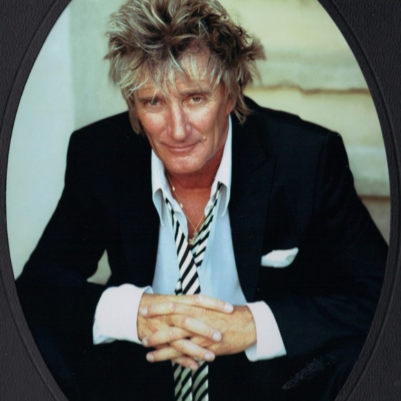 Meet your Posher, Paul - Picture 1 of 1